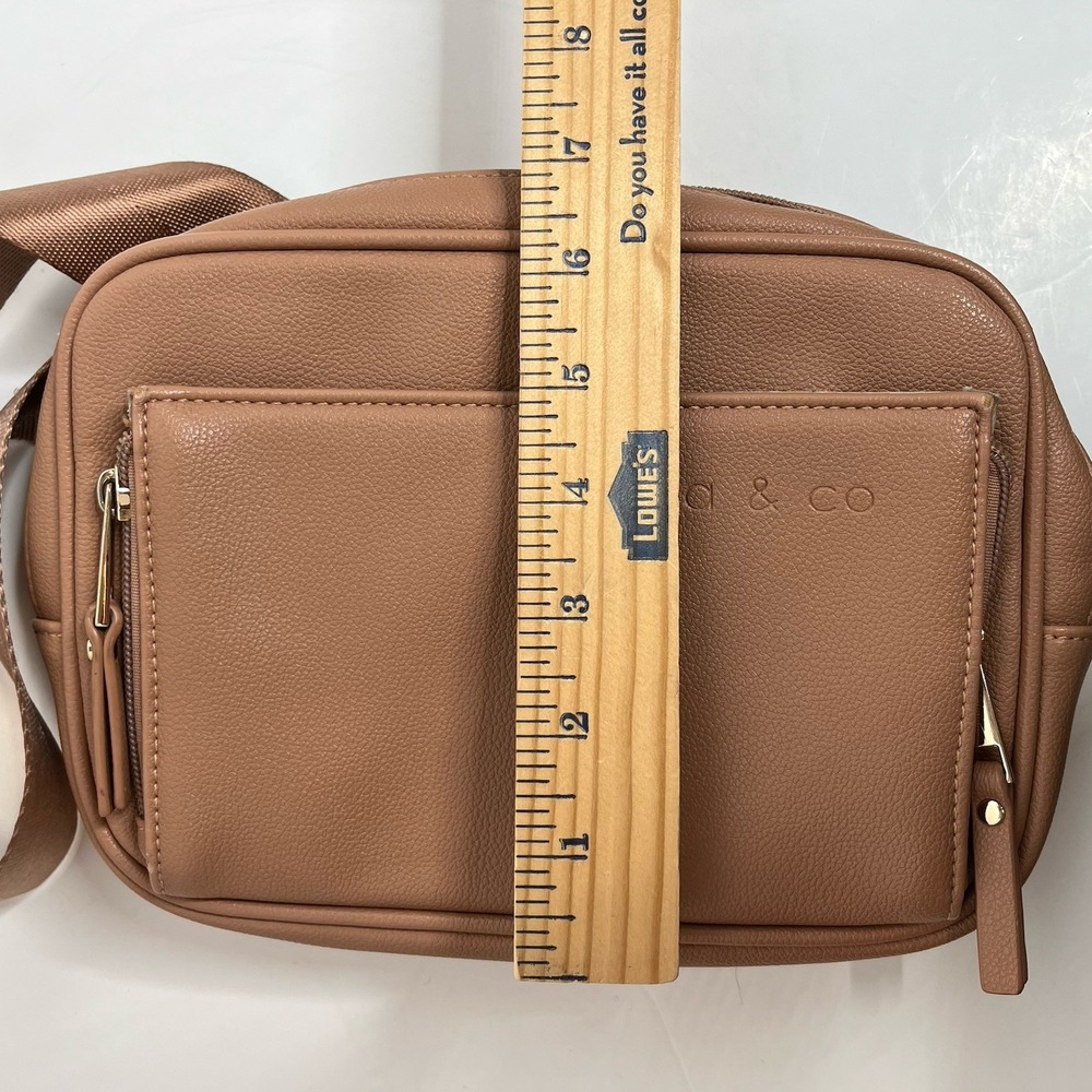 Ayla And Co. Fanny Pack Vegan Leather Tan $84 MSRP Boho Activewear Travel - Picture 7 of 7